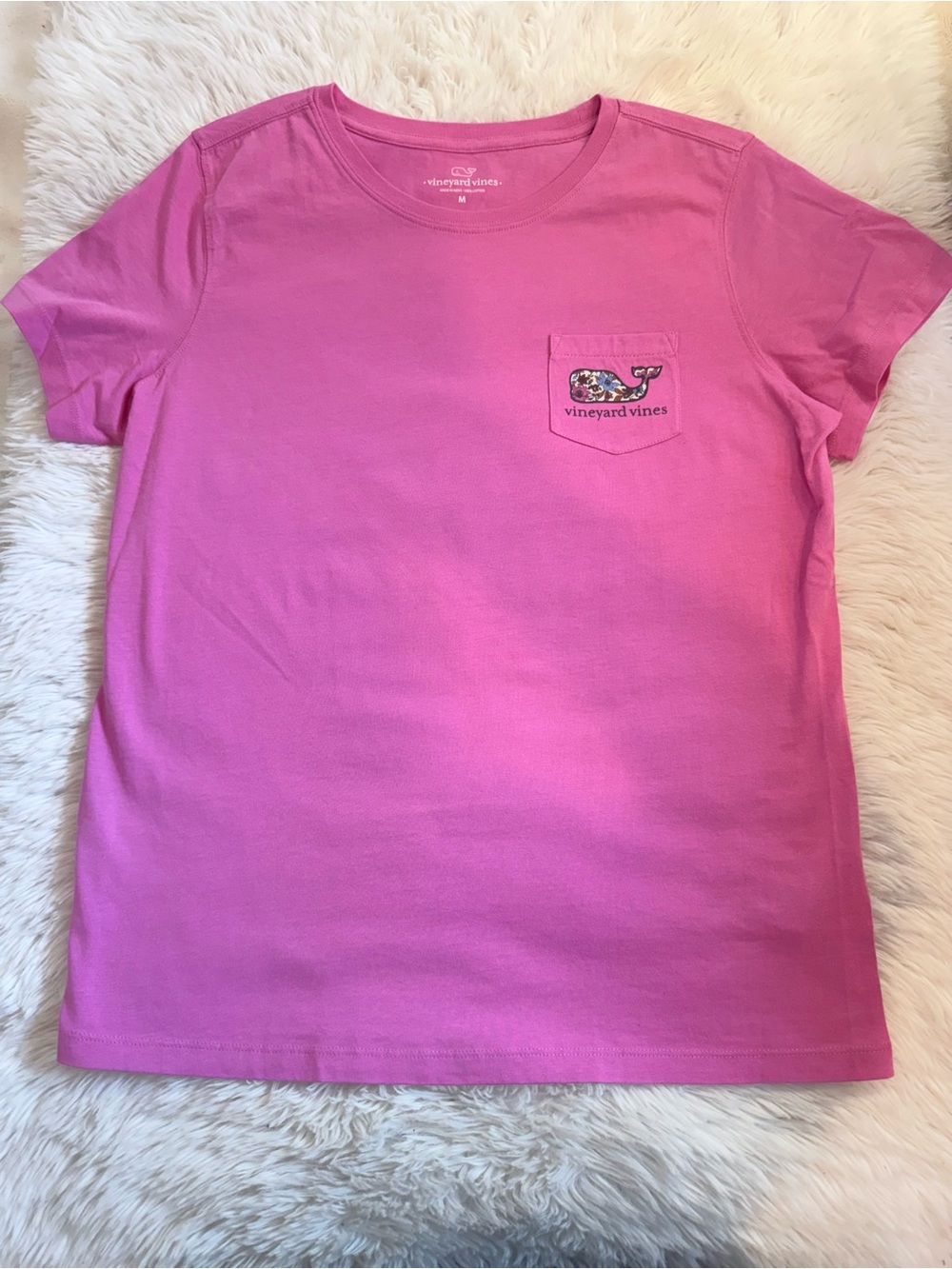 Vineyard Vines Women’s Size Medium Short-Sleeve Pocket Tee - Dahlia Pink NWT